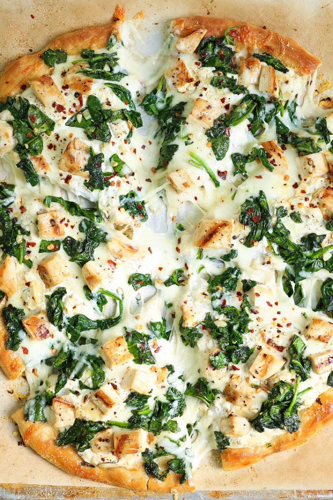 Roasted-Garlic-Chicken-and-Spinach-White-PizzaIMG_0041edit